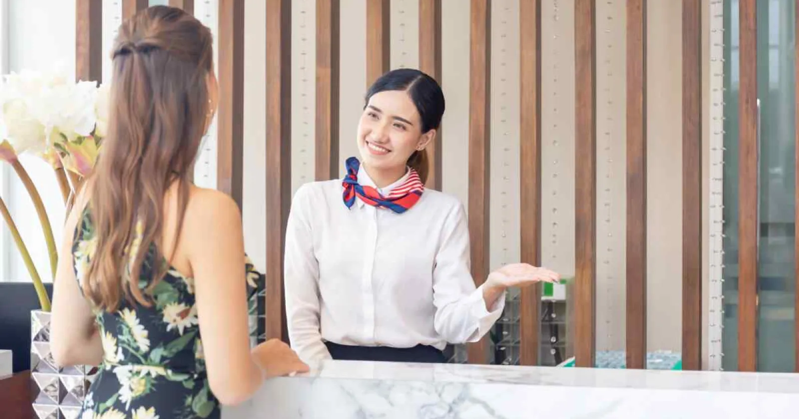 【時給1,300円】福山駅徒歩1分の大手ホテルでフロントスタッフ