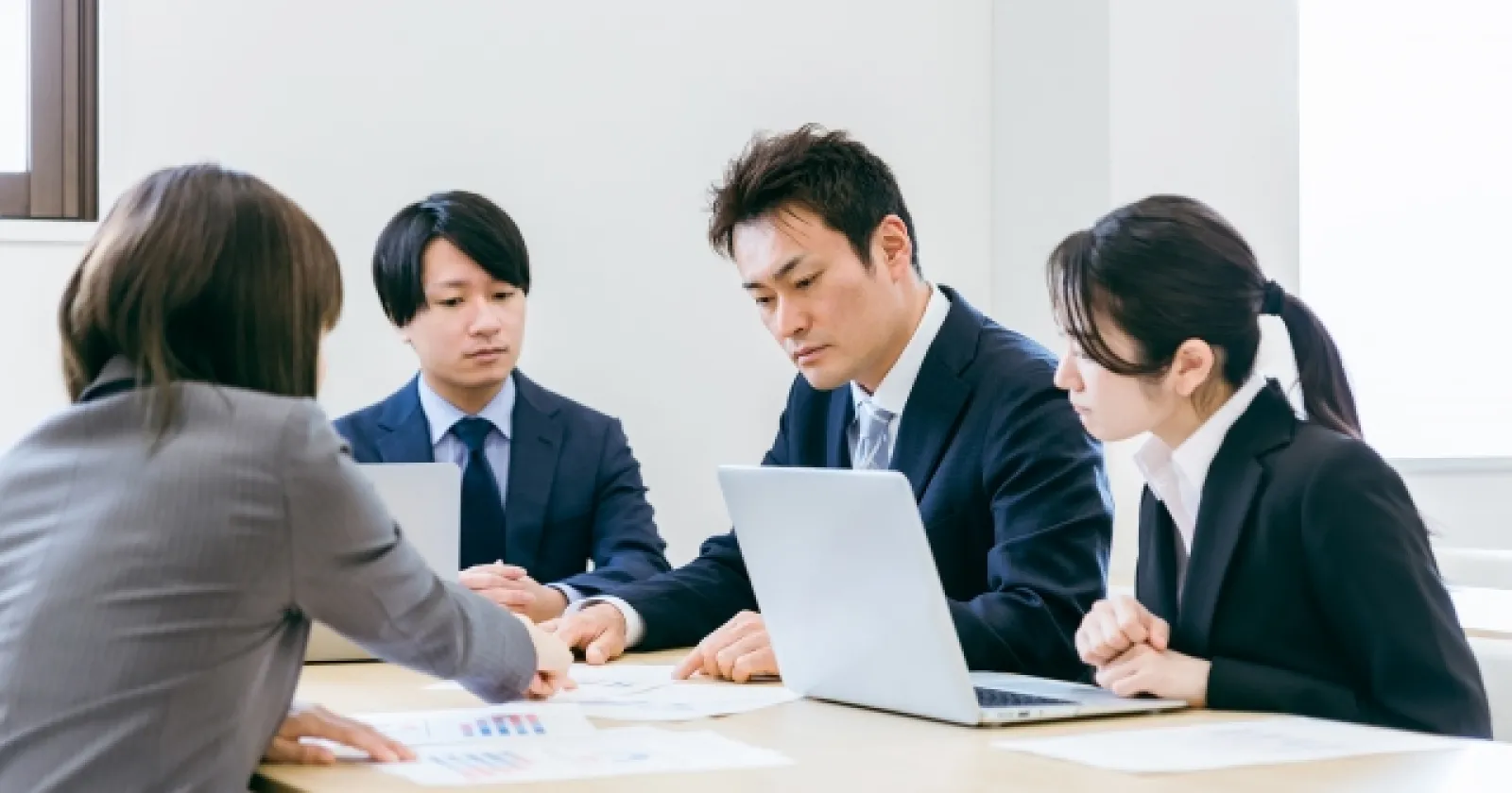 【月給25万円以上】中国語を活かせるプロダクト運営アシスタント