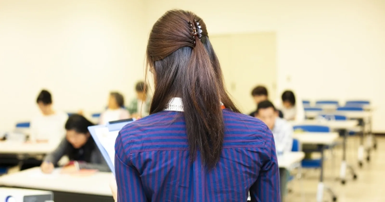 【月給25万円以上】専任日本語講師として活躍しませんか！