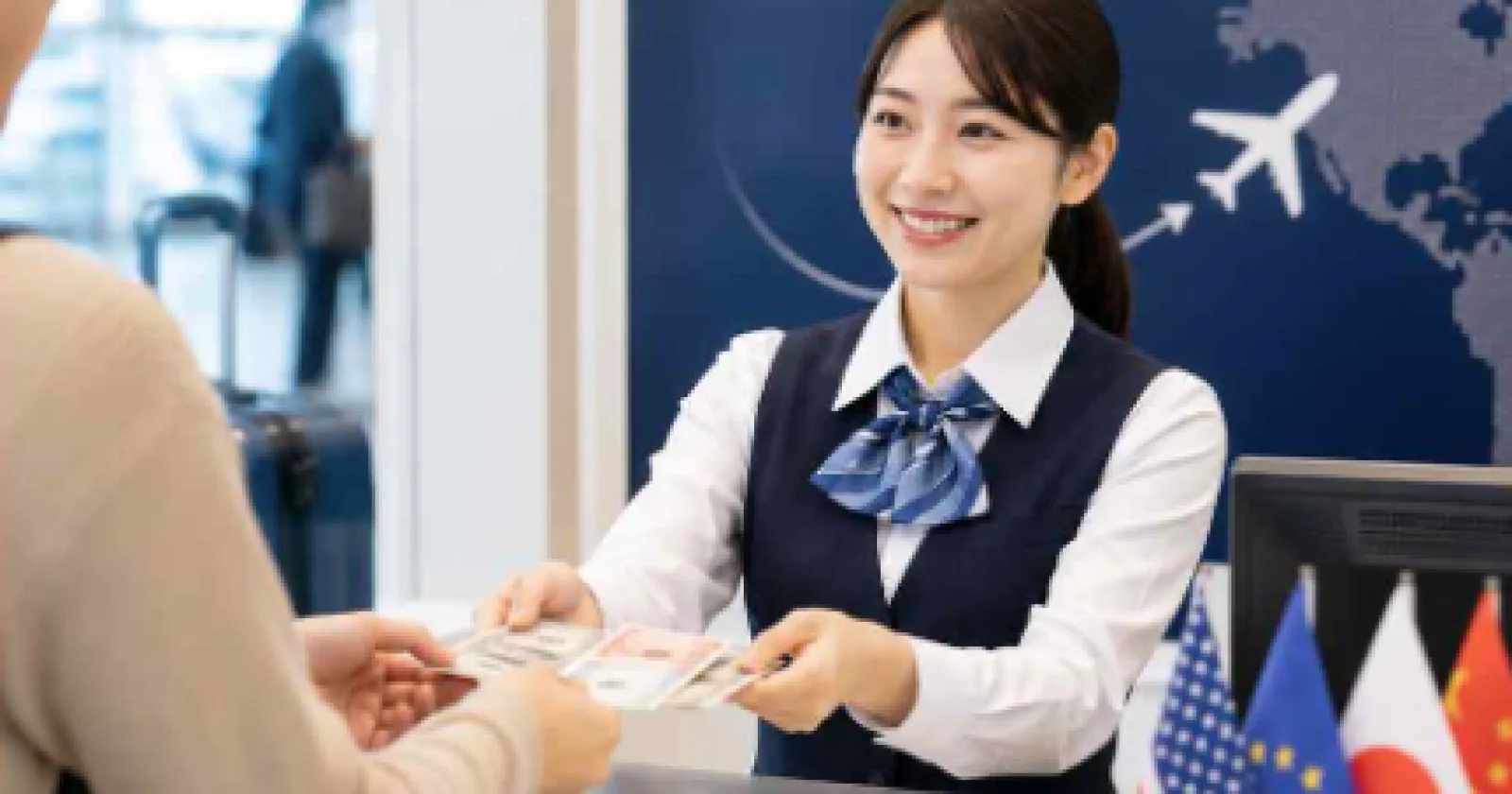【時給1,650円】秋葉原・上野・浅草エリアで外貨両替の窓口スタッフ