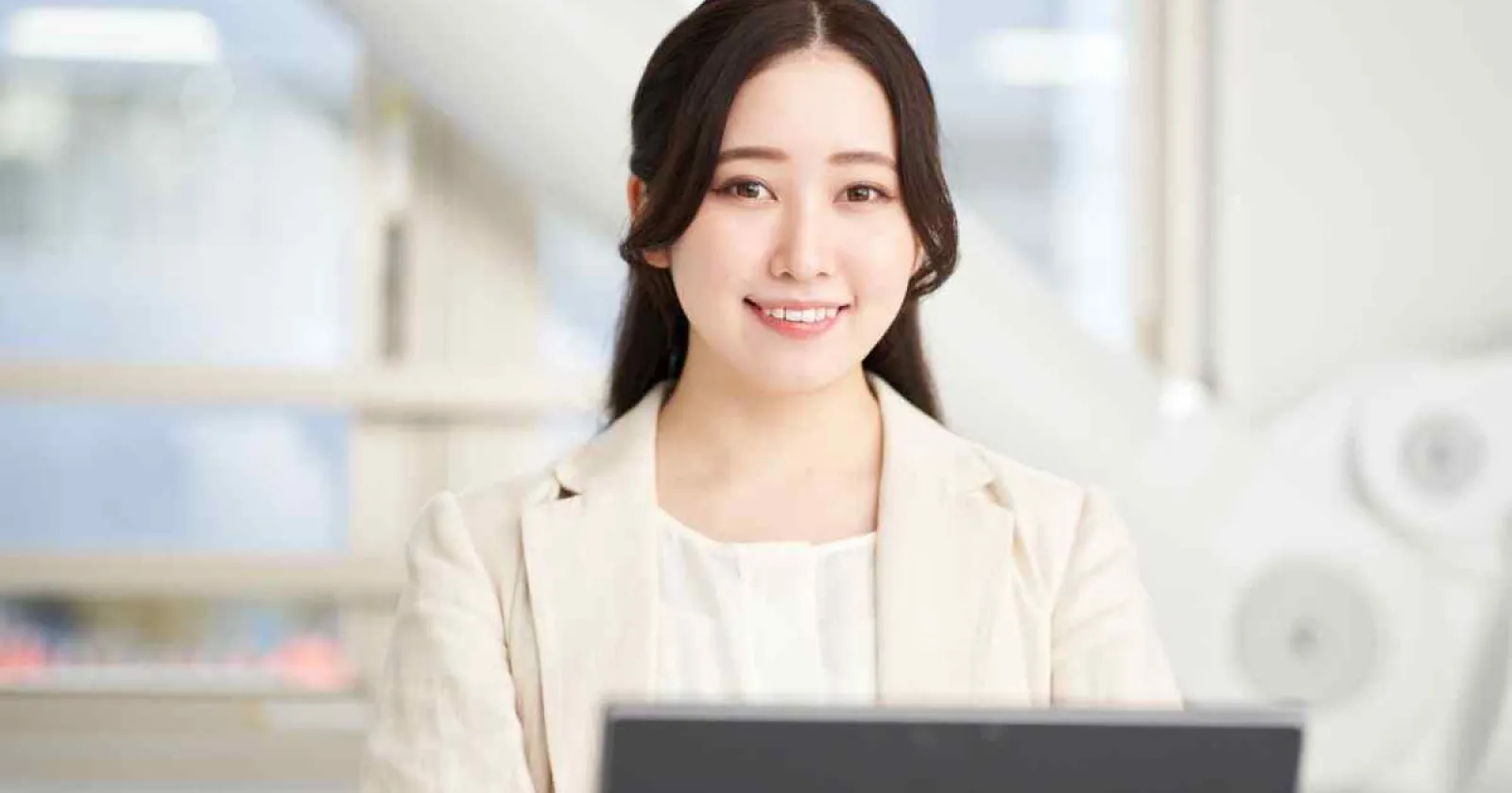 経理／経理・給与・契約書管理等［中国語］