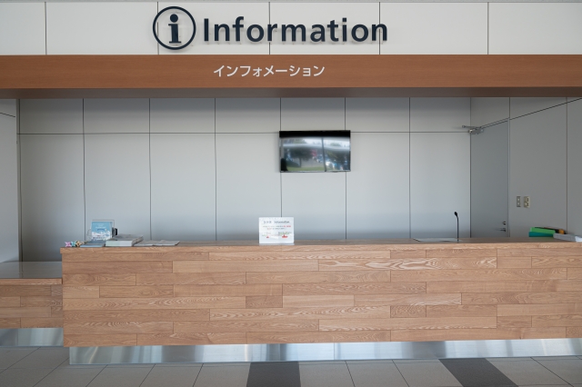 観光案内所スタッフ/日本橋での観光案内や企画運営、インフォメーション対応等［英語］