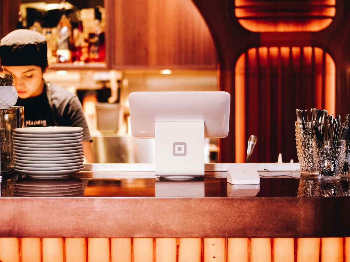 マネージャー/接客・調理などの店舗運営全般業務［言語不問］